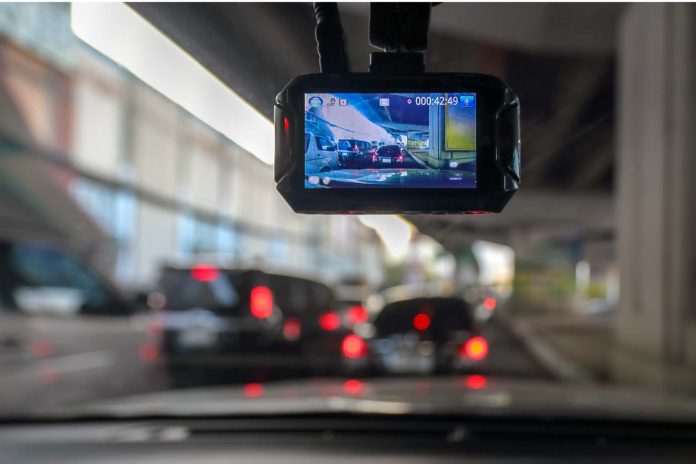 Nexar One Connected AI Dash Cam